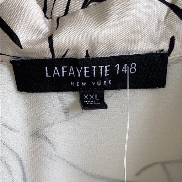 Lafayette 148 Scottie Lion Print Silk Blouse - Picture 6 of 8